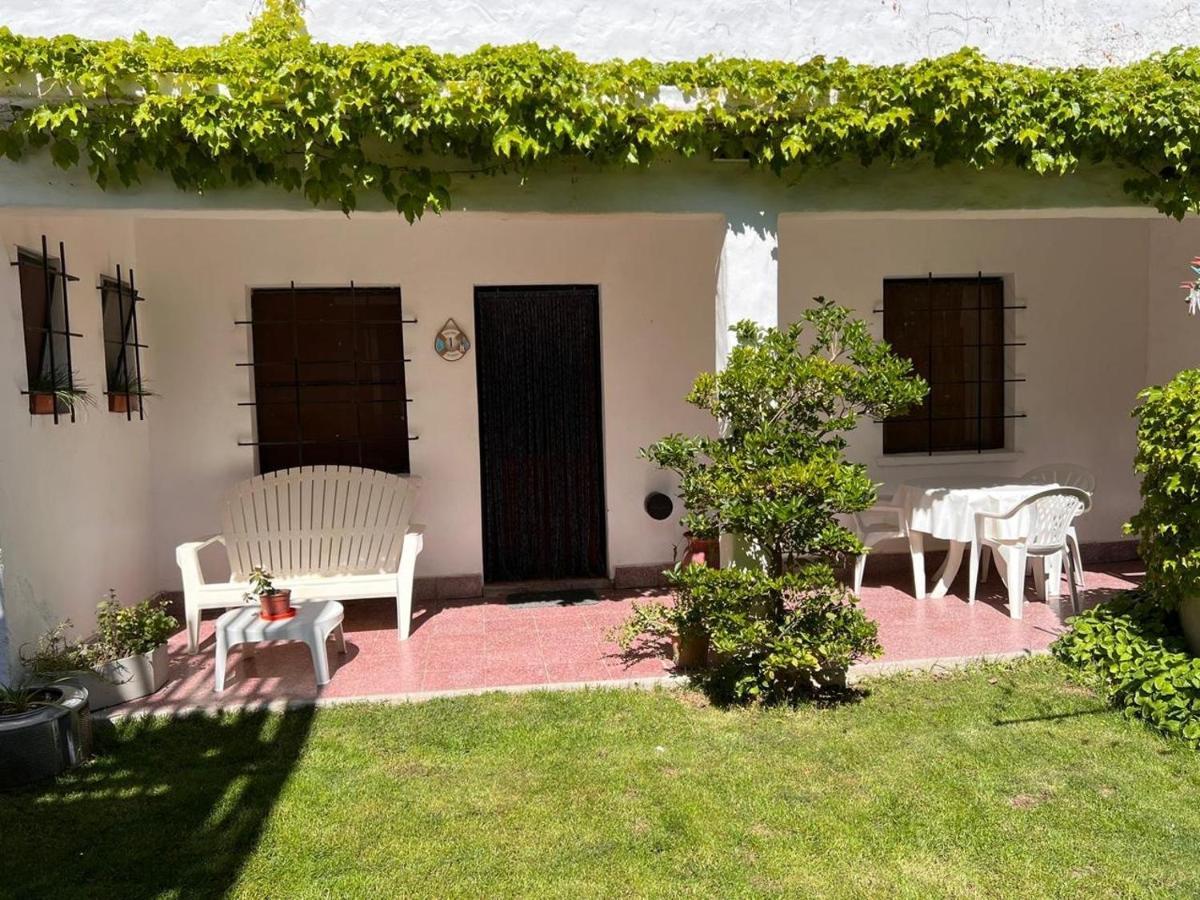 Hosteria Isabel Departamentos Y Habitaciones Con Bano Privado Лас-Грутас Екстер'єр фото