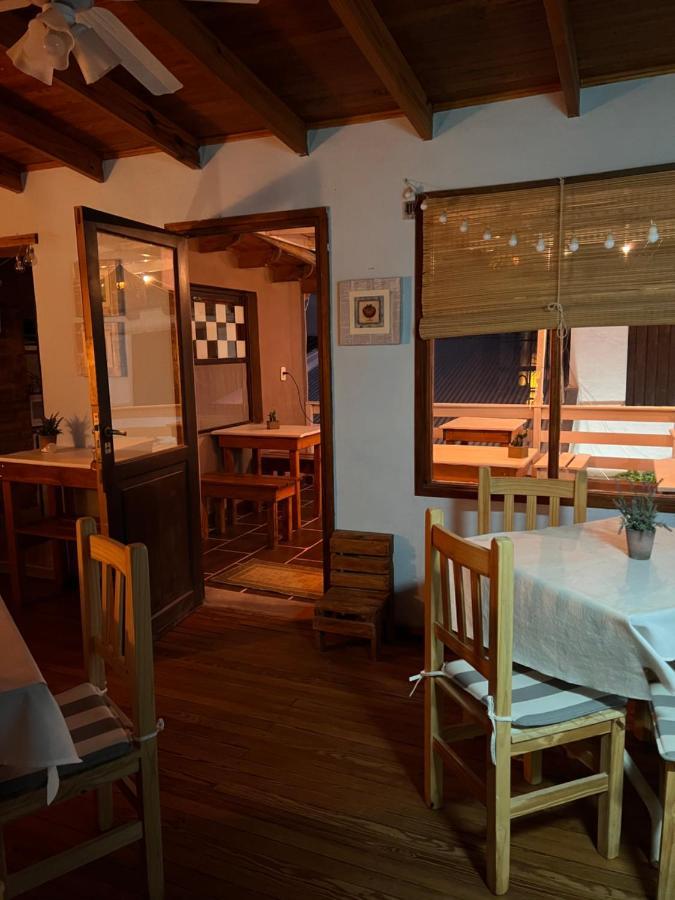 Hosteria Isabel Departamentos Y Habitaciones Con Bano Privado Лас-Грутас Екстер'єр фото