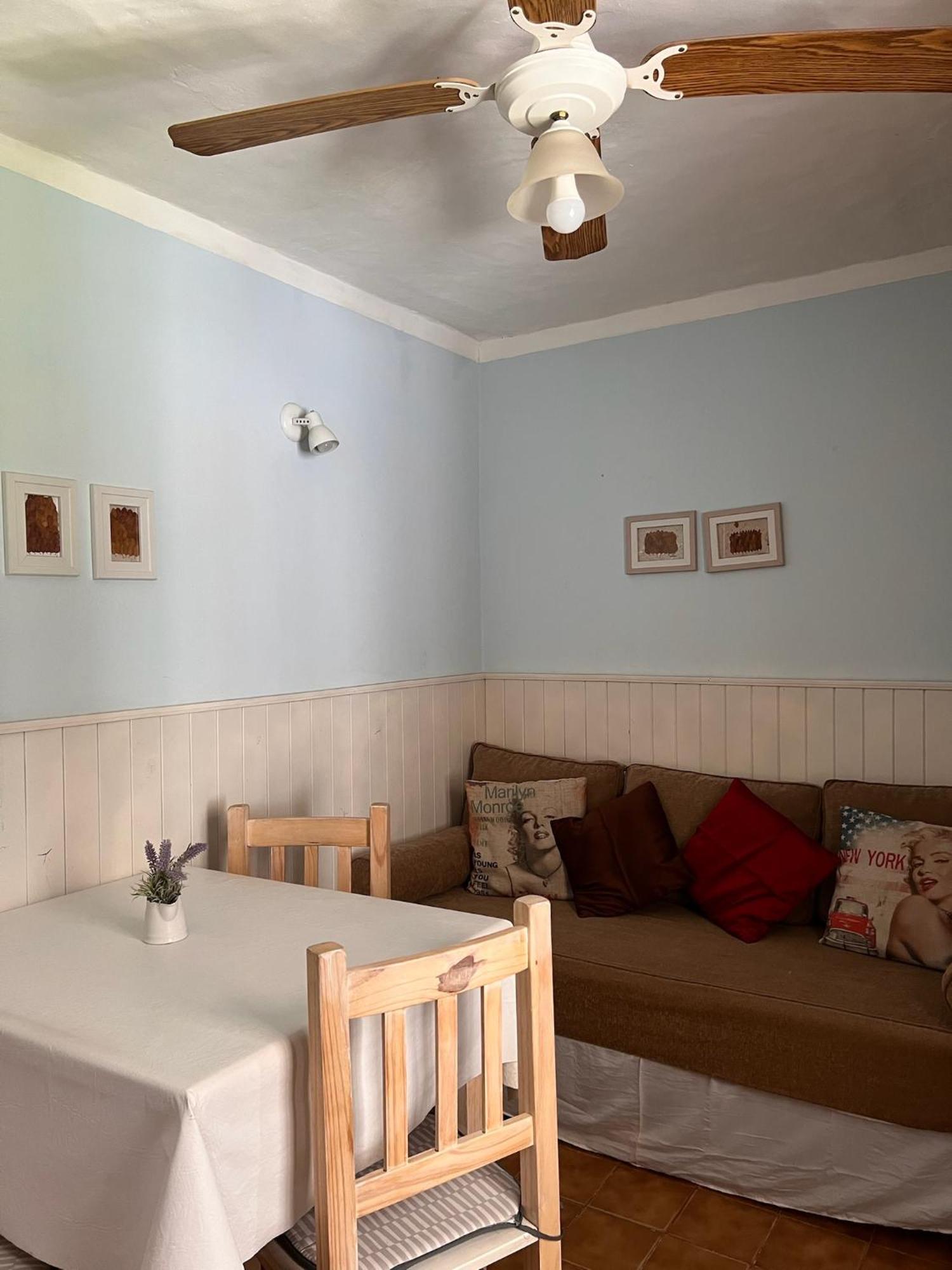 Hosteria Isabel Departamentos Y Habitaciones Con Bano Privado Лас-Грутас Номер фото