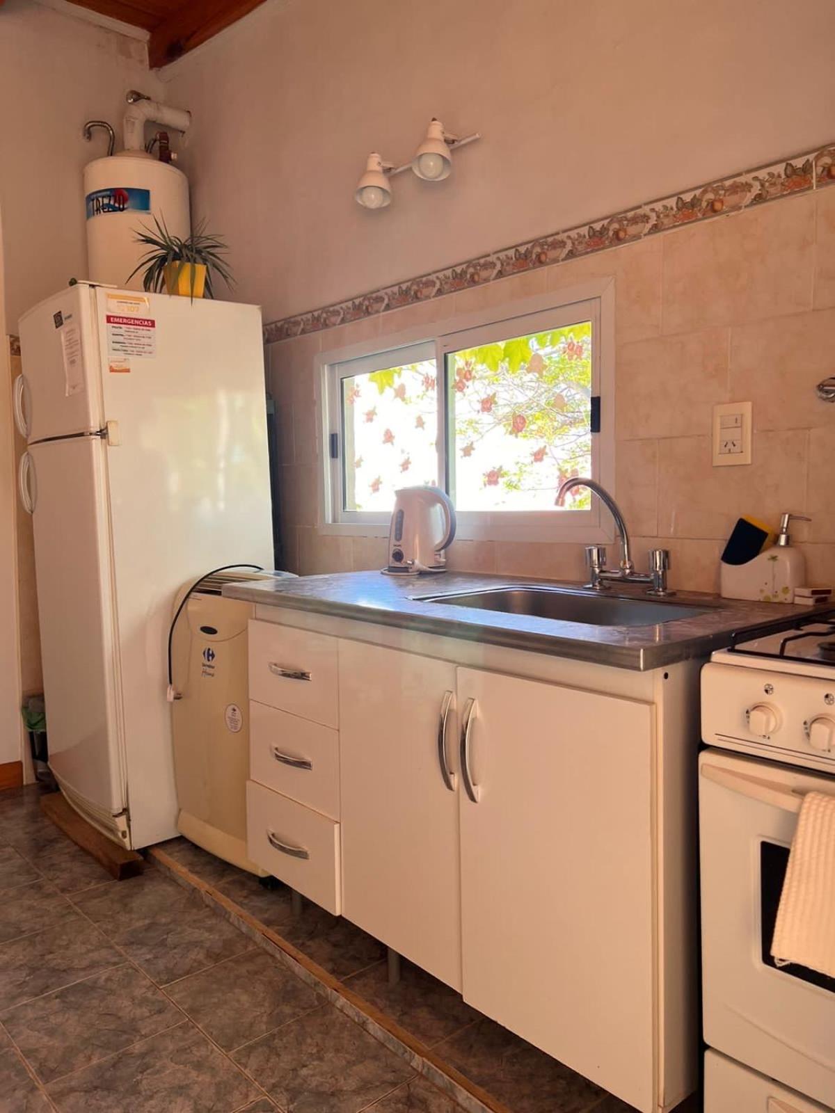 Hosteria Isabel Departamentos Y Habitaciones Con Bano Privado Лас-Грутас Номер фото